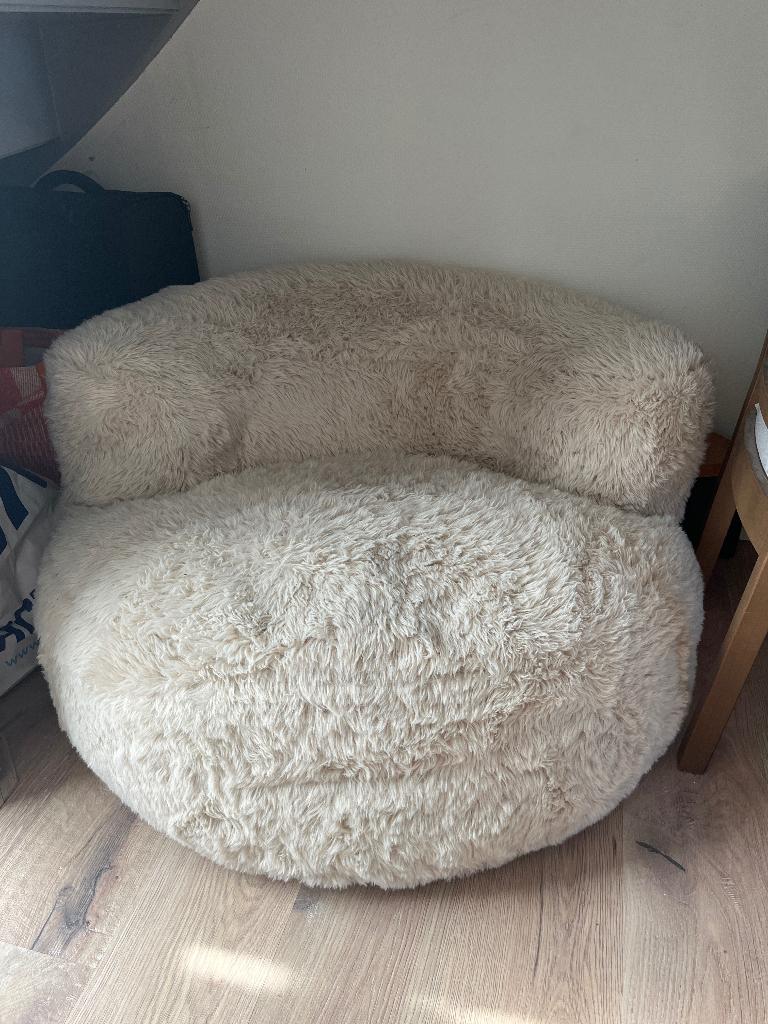 Xenos fluffy poef, Ophalen, Minder dan 50 cm, Rond, Minder dan 50 cm