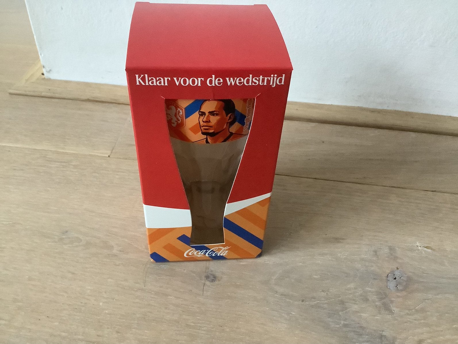NIEUW WK spelersglas Virgil van Dijk - Coca-Cola, Ophalen of Verzenden, Nieuw, Buitenlandse clubs, Overige typen