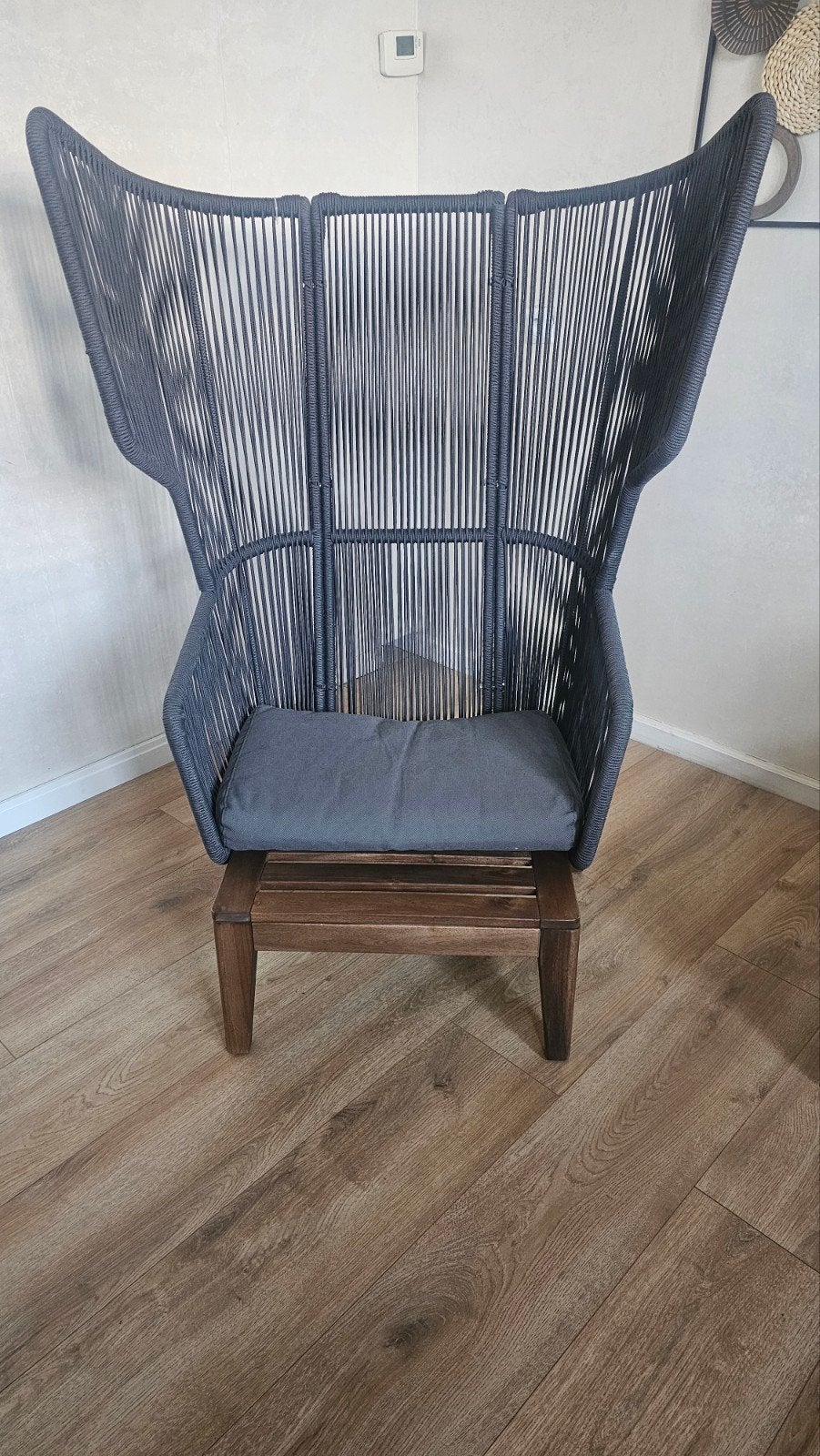 Nieuwe IKEA VINGSÖN Oorfauteuil, binnen/buiten, grijs, Tuin en Terras, Tuinstoelen, Ophalen