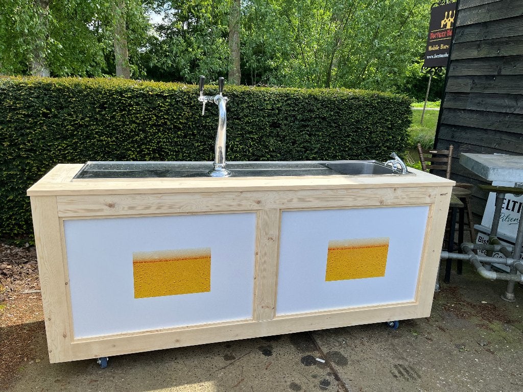 Mobiele Bar (compleet), Gamko / Bertuzz, Zo goed als nieuw, X, Info@bertuzzbarshop.nl