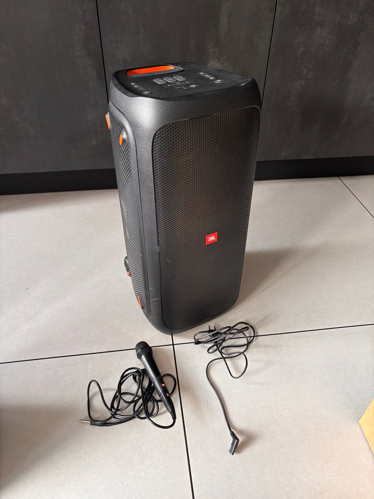 JBL Partybox 310 met microfoon