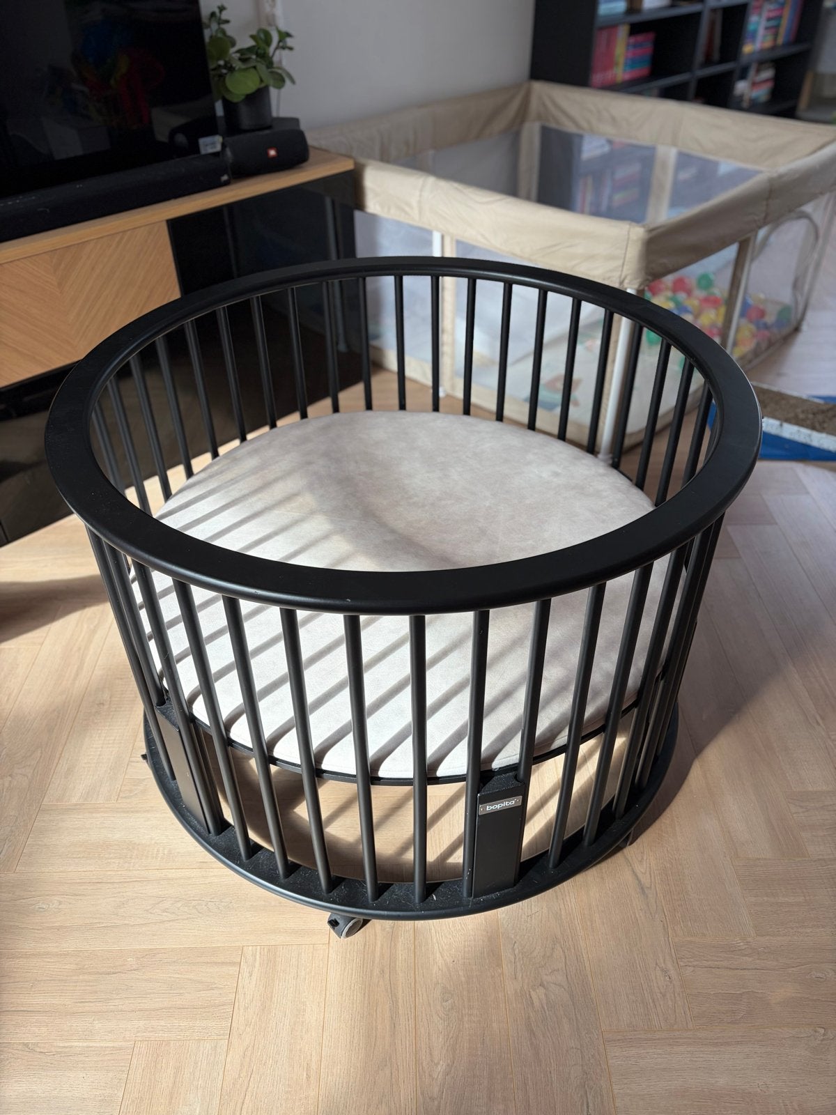 Bopita box - Zwart met Matras, Kinderen en Baby's, Ophalen, Zo goed als nieuw, Rond, Wieltjes