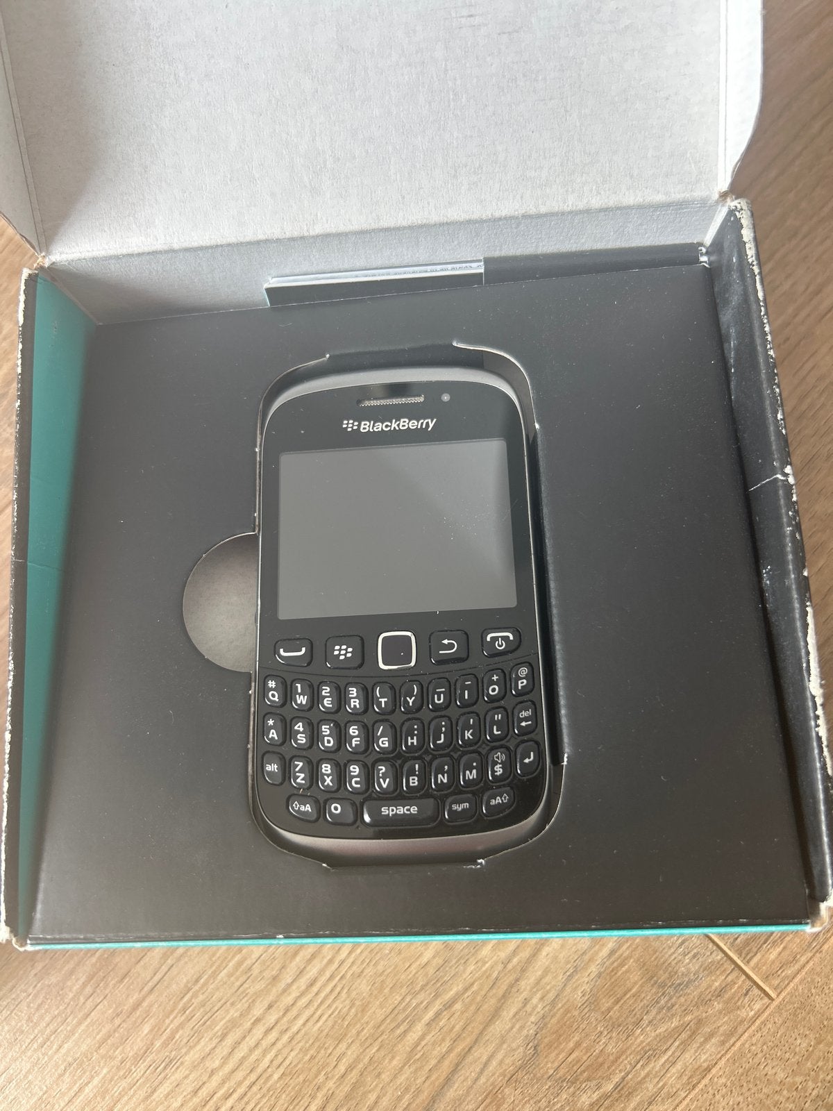 BlackBerry Curve in doos - Zo goed als nieuw, Telecommunicatie, Zwart, Ophalen of Verzenden, Zonder simlock, Zonder abonnement