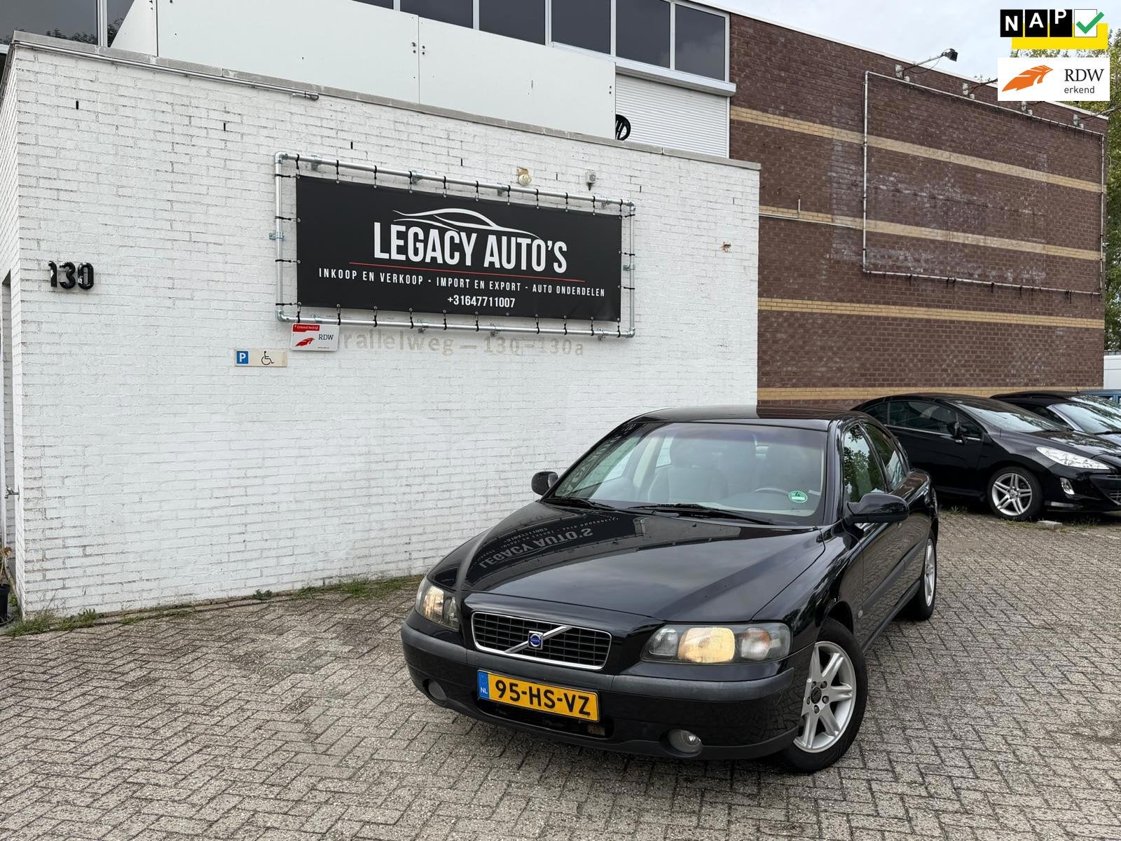 Volvo S60 2.4 Edition - APK 11/2026 - RIJDT & SCHAKELT GOED, Voorwielaandrijving, Automatische klimaatregeling, Gebruikt, Beige