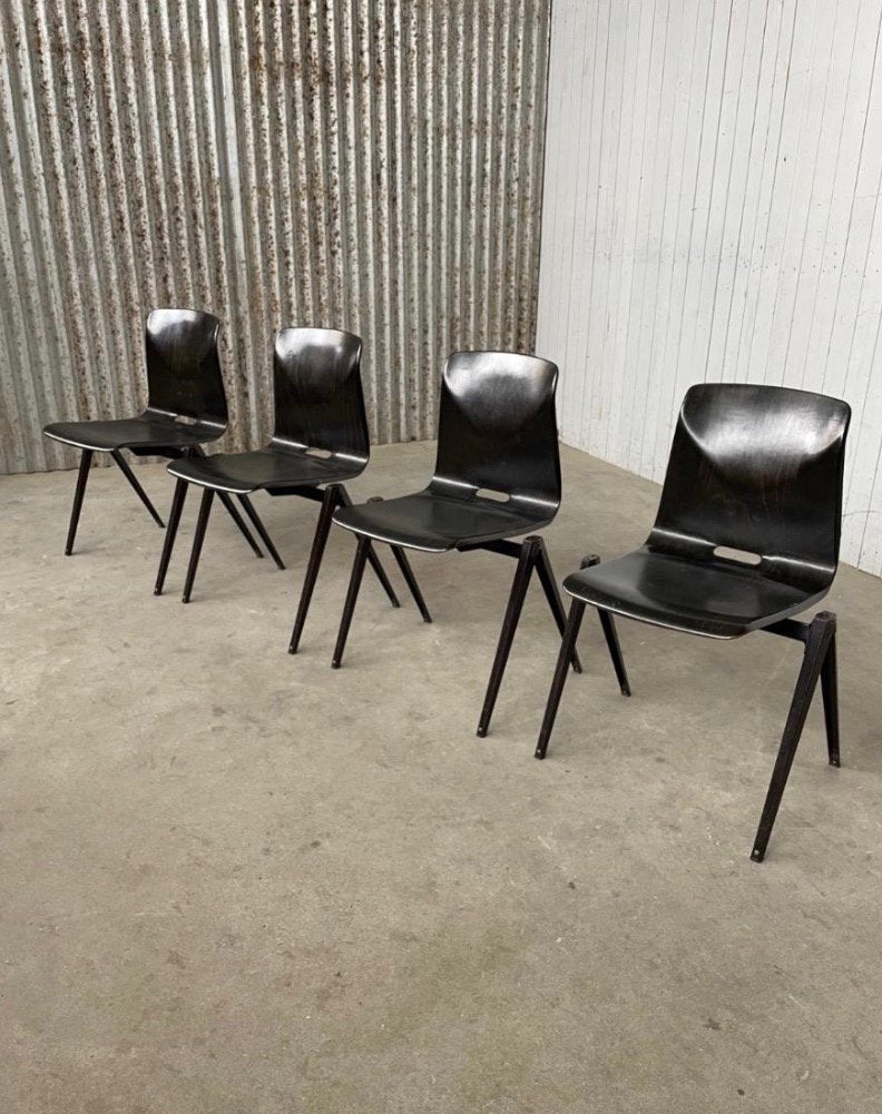 20x Galvanitas & Pagholz stoelen S22 - Elmar Flototto - 1960, Huis en Inrichting, Stoelen, Stapelstoelen, Bruin, Ophalen of Verzenden