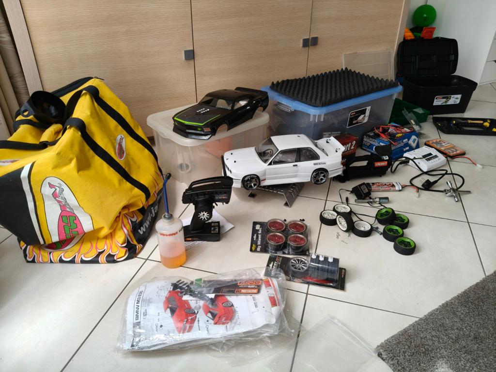 Hpi nitro Ford Mustang 69, Bmw E30 M3 heel veel toebehoren!, Hobby en Vrije tijd, Ophalen of Verzenden, Nitro, Auto onroad