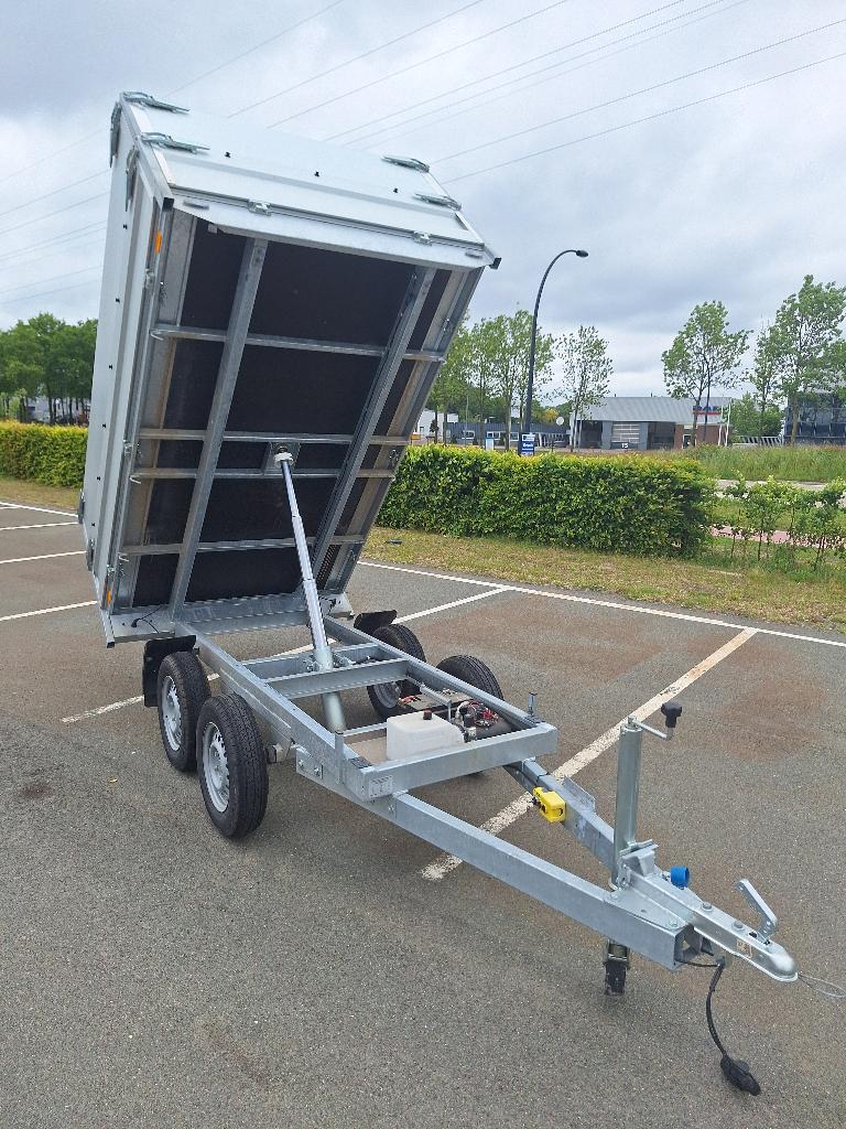 Z.g.a.n elektrisch kipper 750kg aanhanger vol opties, Auto diversen, Aanhangers en Bagagewagens, Ophalen, Zo goed als nieuw