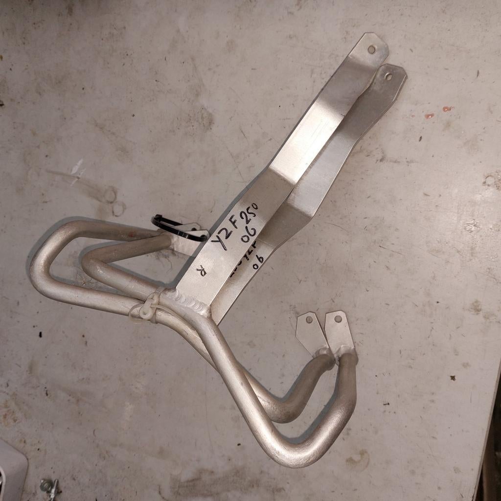 Radiateurbraces Yamaha YZF250 (2006), Ophalen, Cmx, Cmx, Cmx