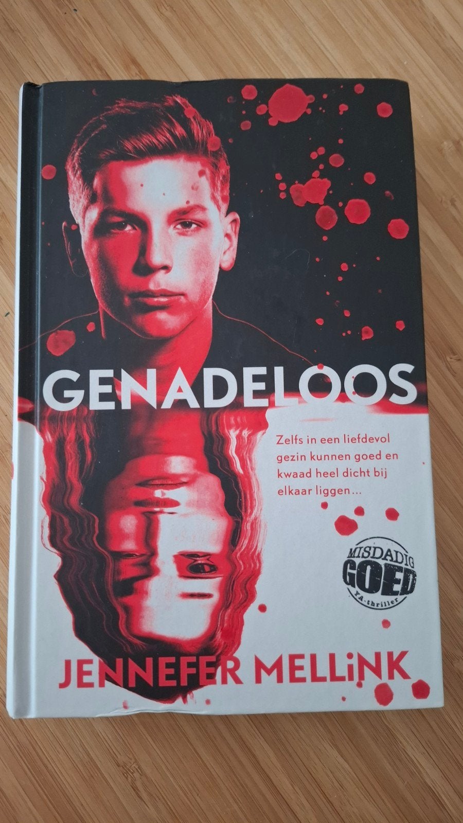 Genadeloos - Jennefer Mellink (YA-thriller), Gelezen, Jennefer Mellink, Ophalen of Verzenden, Nederland