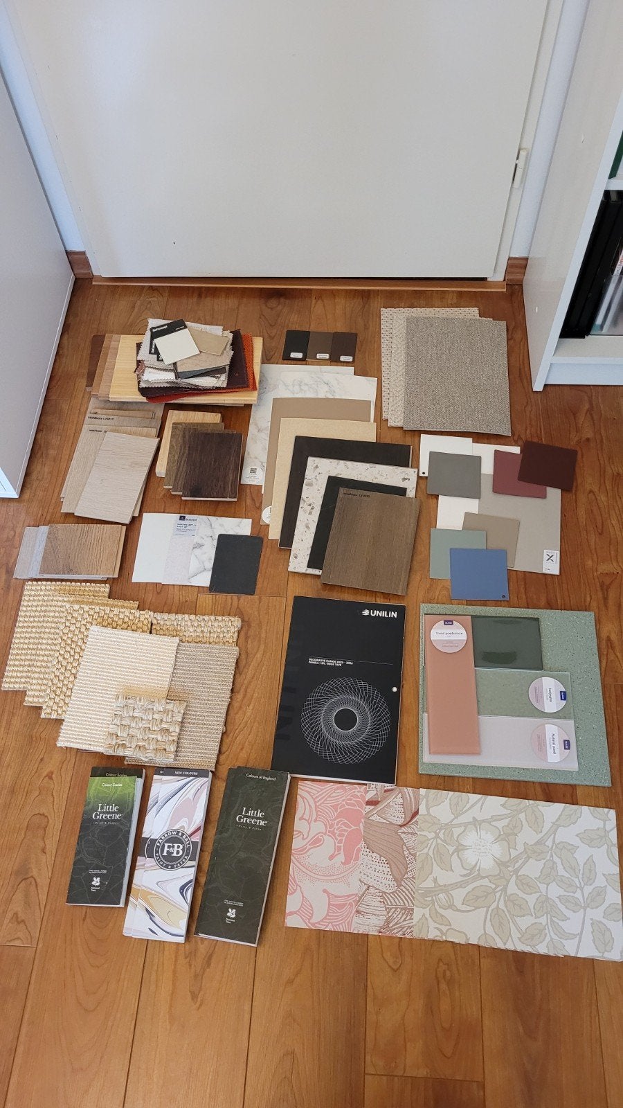 Grote collectie stalen voor interieurprofessionals, Minder dan 50 cm, Geel, Minder dan 50 cm, Ophalen of Verzenden