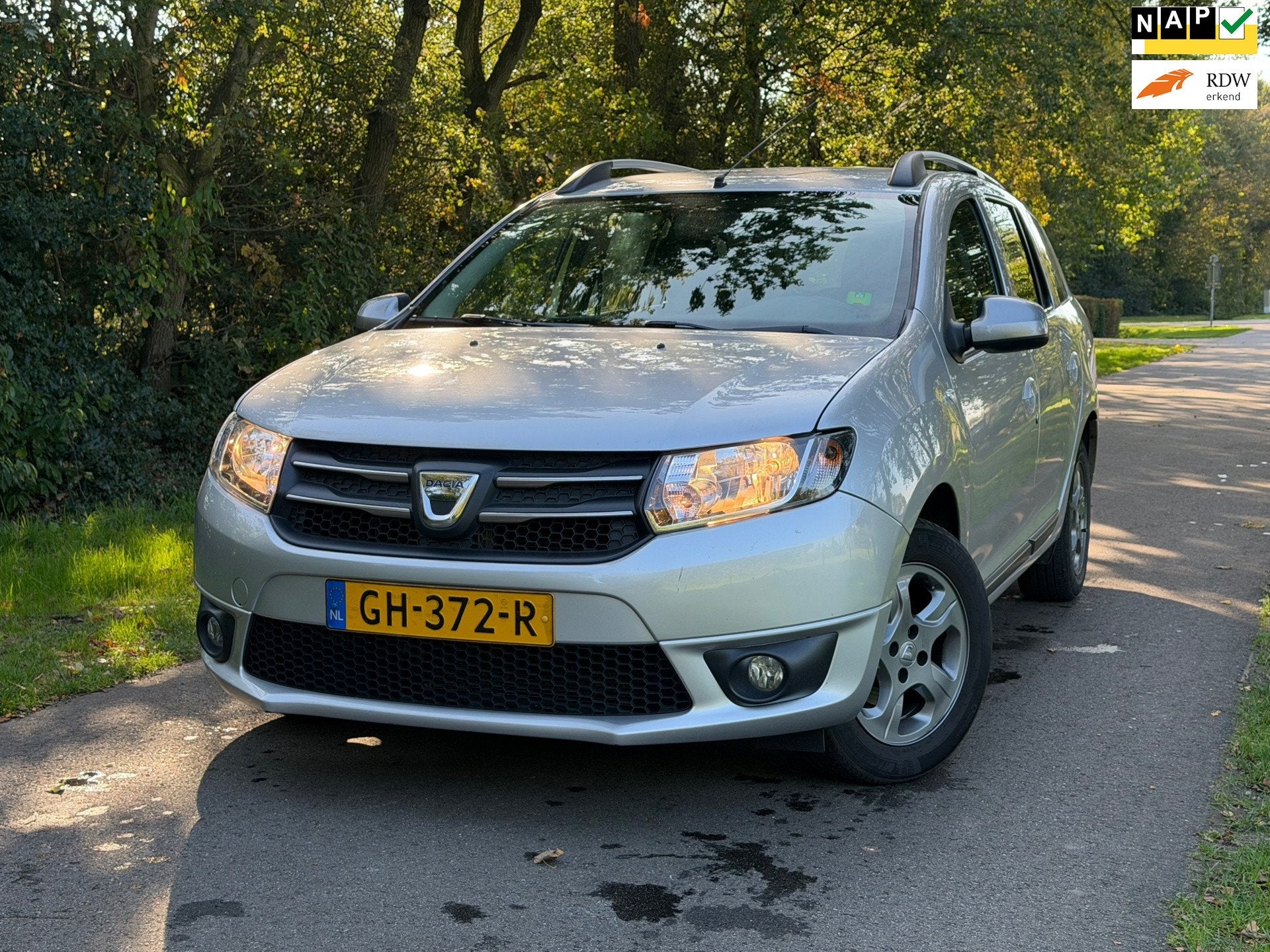 Dacia Logan MCV 0.9 TCe Ambiance | Cruise control + Airco Nu, Auto's, Voorwielaandrijving, Origineel Nederlands, Bedrijf, Handgeschakeld