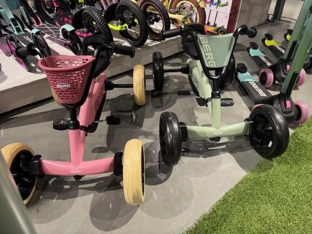 BERG Buzzy Pink skelter 2026 nieuw nu gratis bezorgd!, Ophalen of Verzenden, Nieuw, Berg