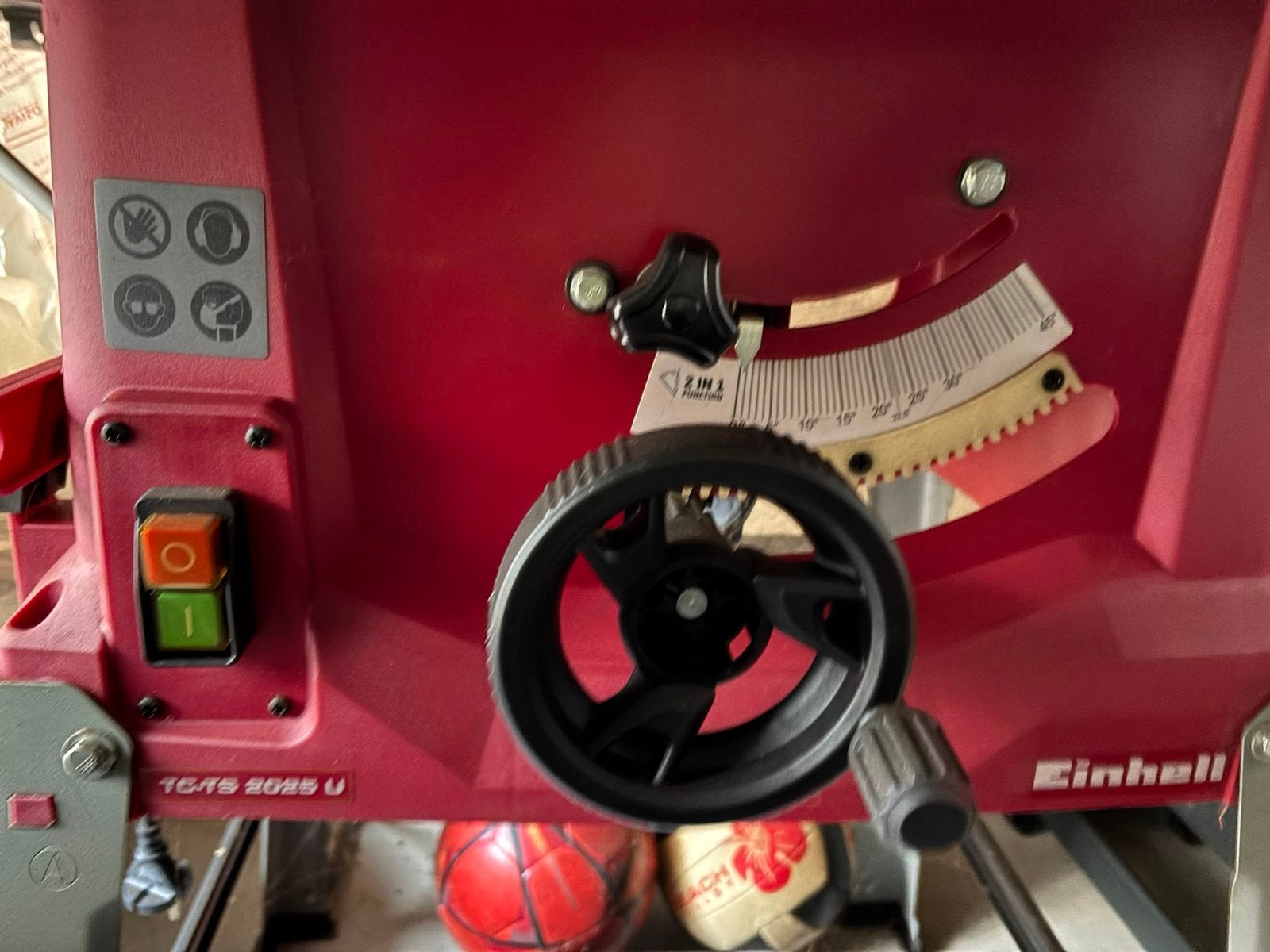 Einhell TC-TS 2025 Tafelzaag, Ophalen, Cirkelzaag, 70 mm of meer, Nieuw