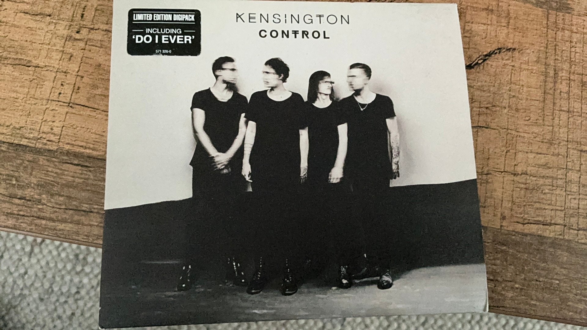Kensington,  Control, cd, digi, Cd's en Dvd's, Ophalen of Verzenden, Zo goed als nieuw