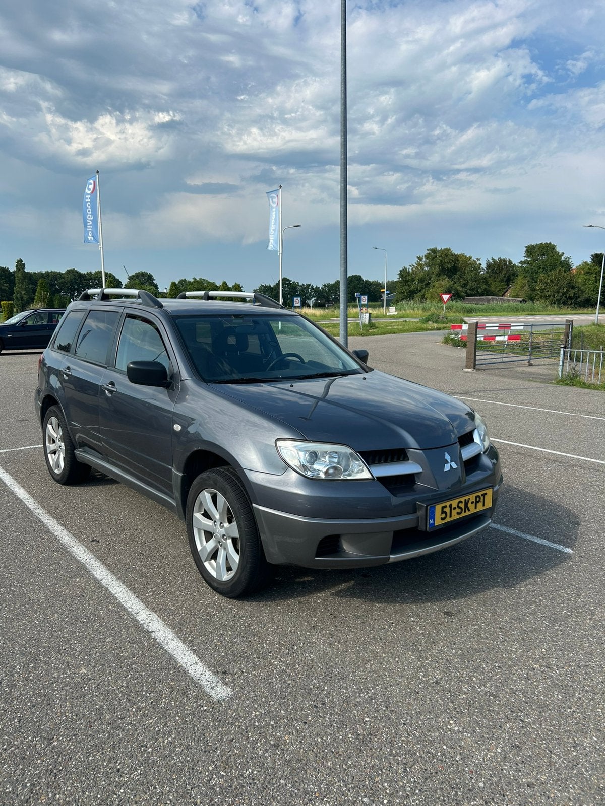 Mitsubishi Outlander 2.0 MPI 2WD 2006 Grijs, Auto's, Mitsubishi, Voorwielaandrijving, 136 pk, Outlander, 4 cilinders