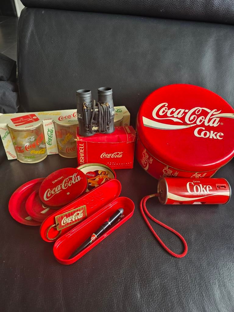 Coca-Cola verzameling: blik, glazen, verrekijker, pen, Ophalen, Gebruikt, Gebruiksvoorwerp