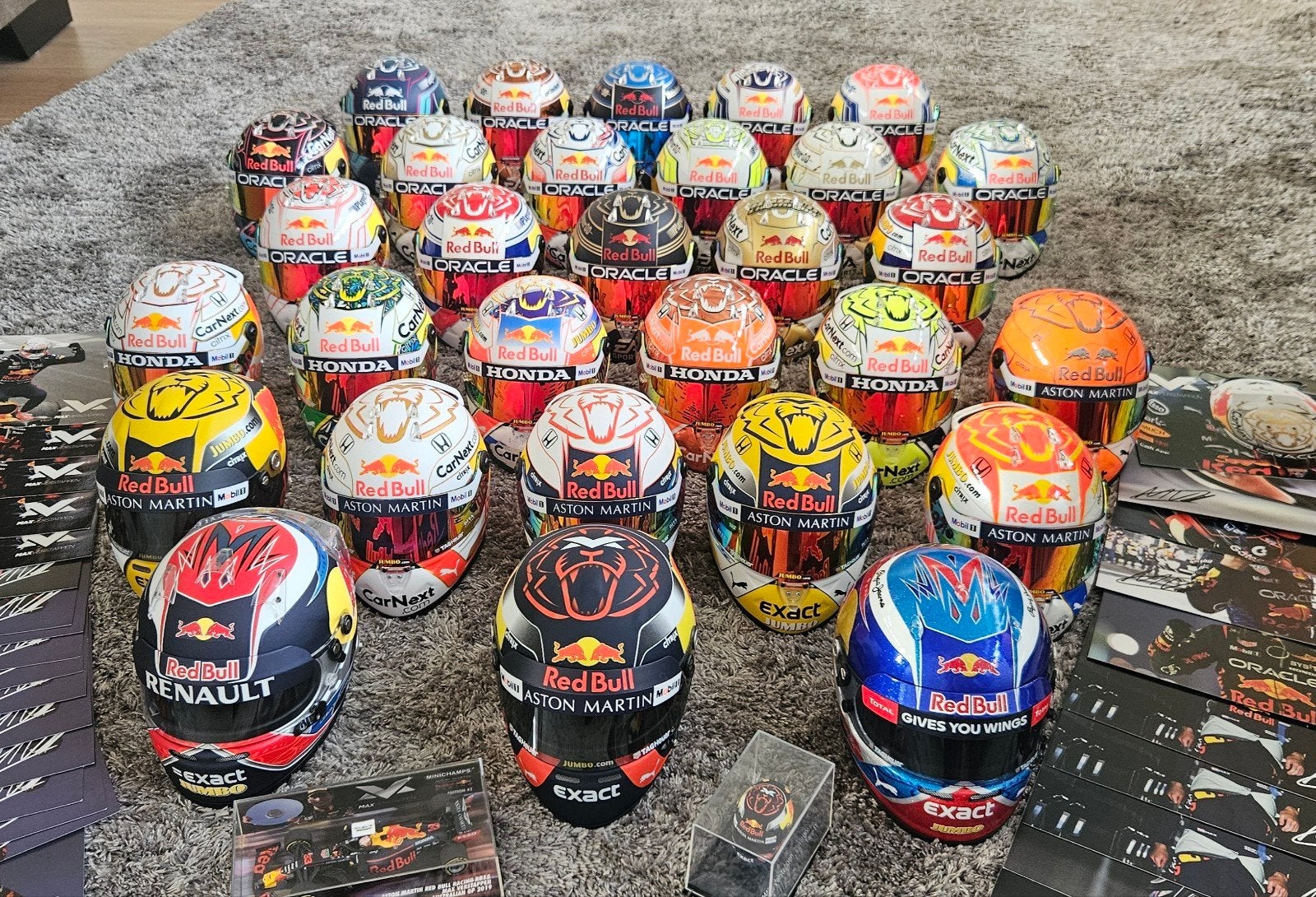 Complete collectie Max Verstappen helmen 1:2, Verzamelen, Automerken, Motoren en Formule 1, Ophalen, Zo goed als nieuw, Formule 1