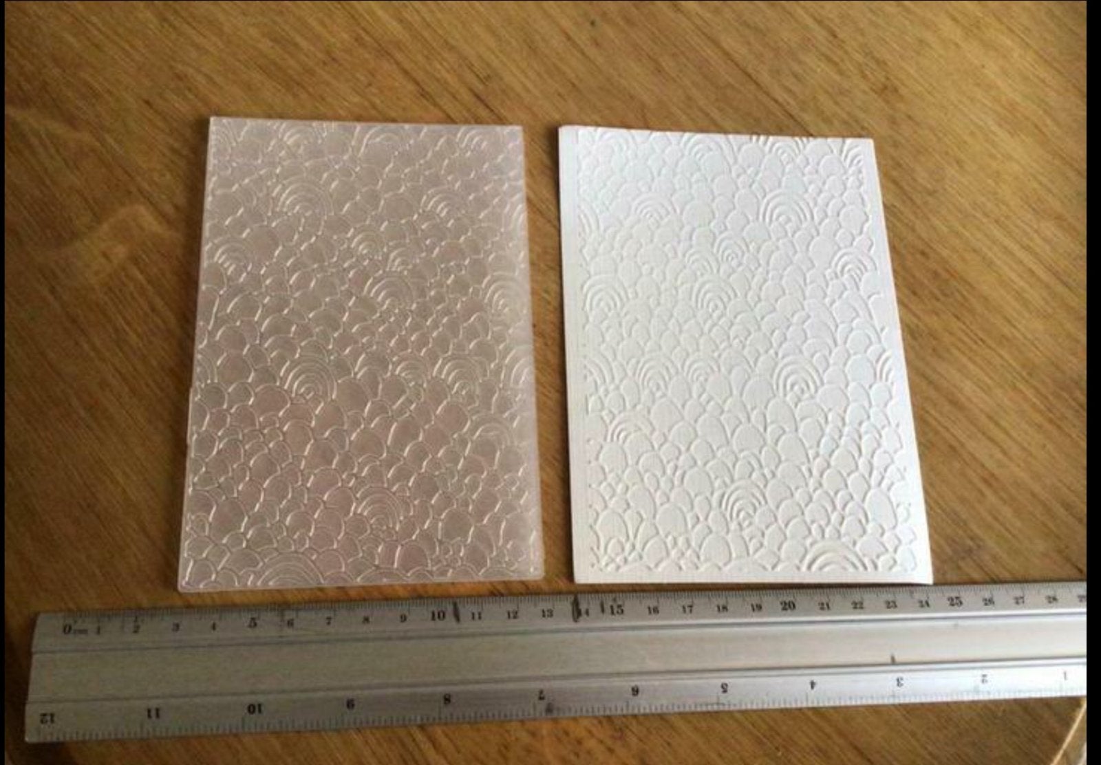 Embossingmal 10x15 cm E177, Hobby en Vrije tijd, Kaarten | Zelf maken, Ophalen of Verzenden, Zo goed als nieuw, Pons of Mal