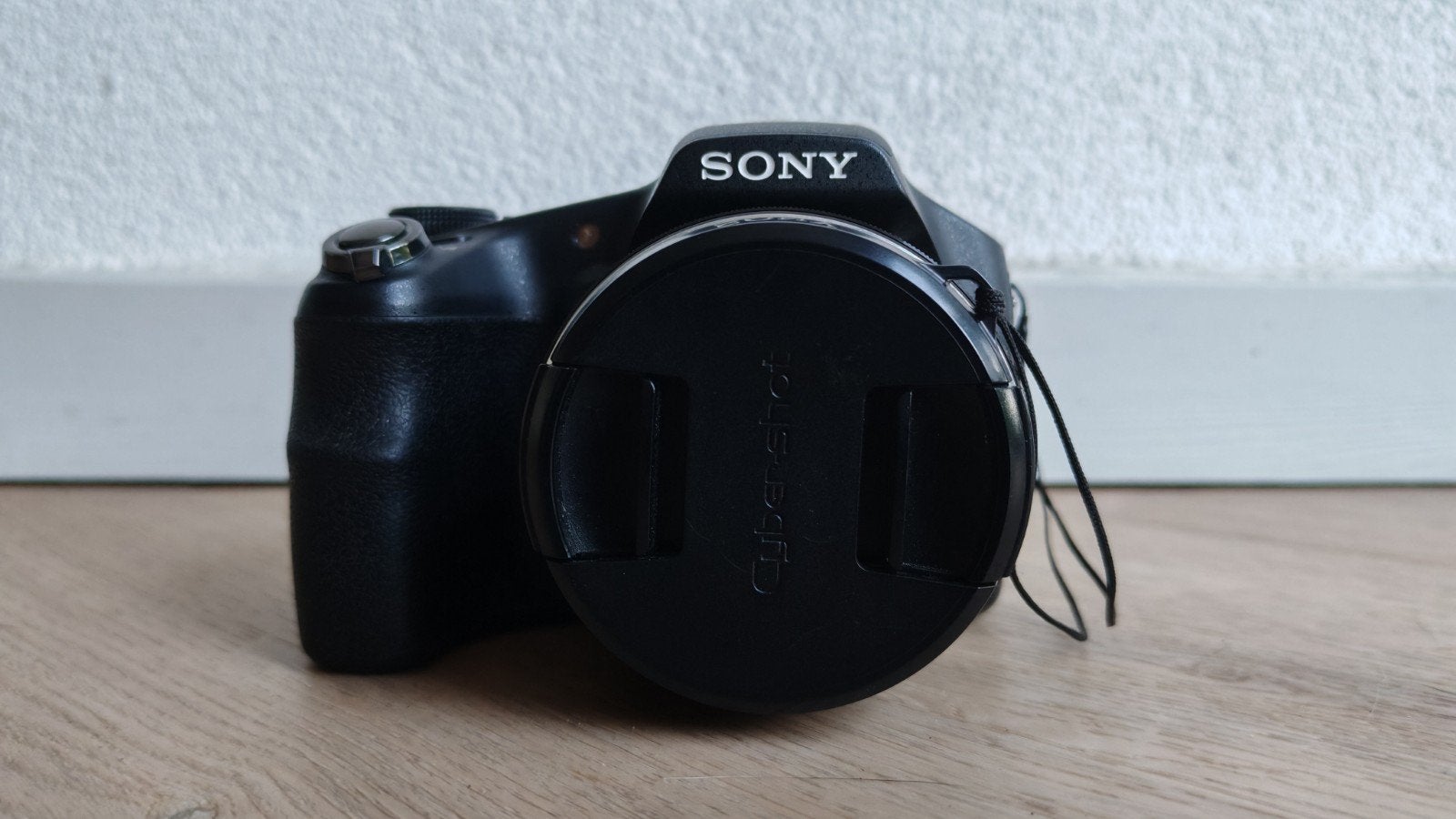 Sony Cybershot DSC-HX200V Digitale Camera met Tas, Gebruikt, Compact, Ophalen of Verzenden, Sony