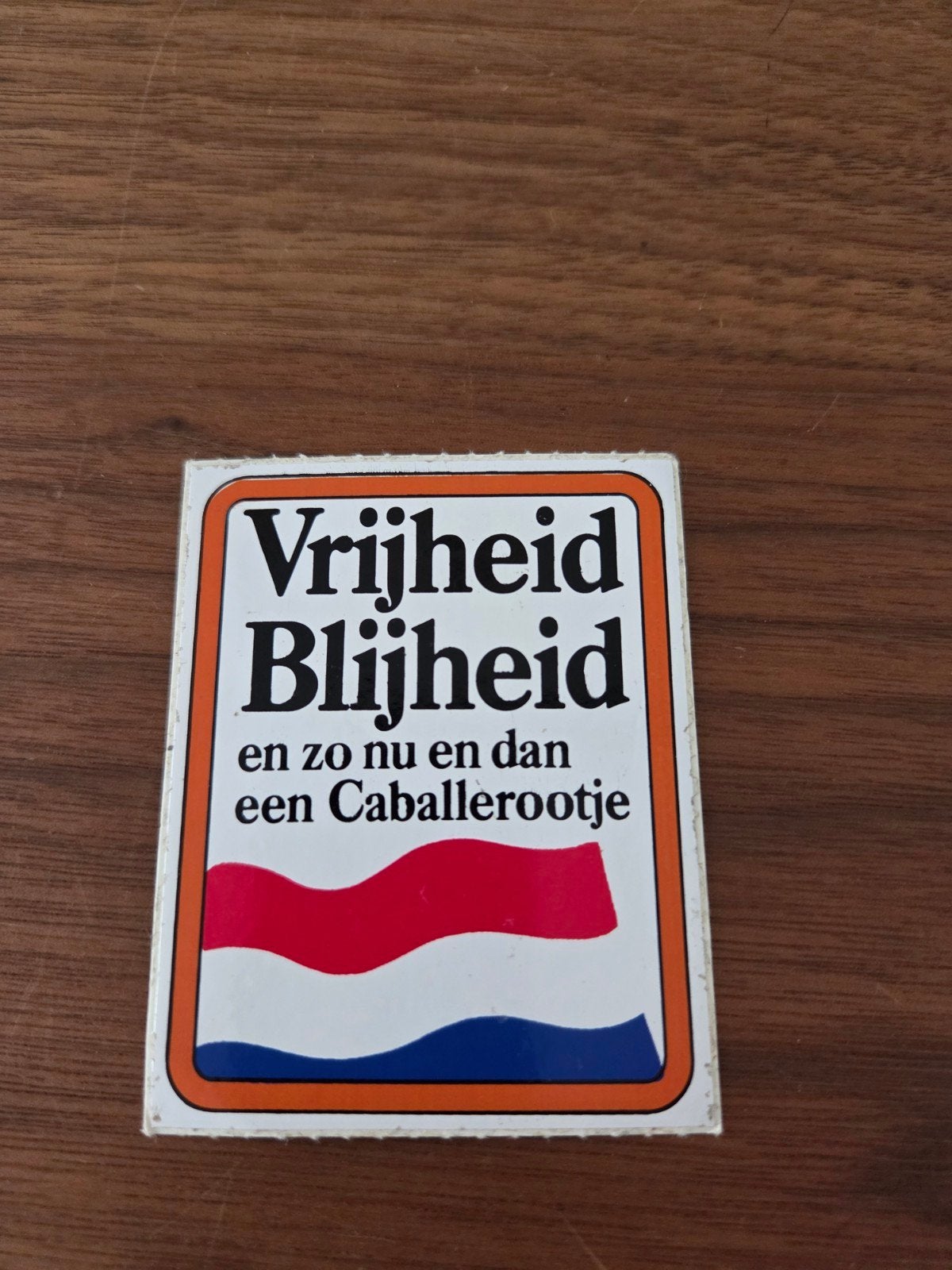 8393 Vintage Sticker: Vrijheid Blijheid en een Caballerootje, Ophalen of Verzenden, Gebruikt, Overige typen