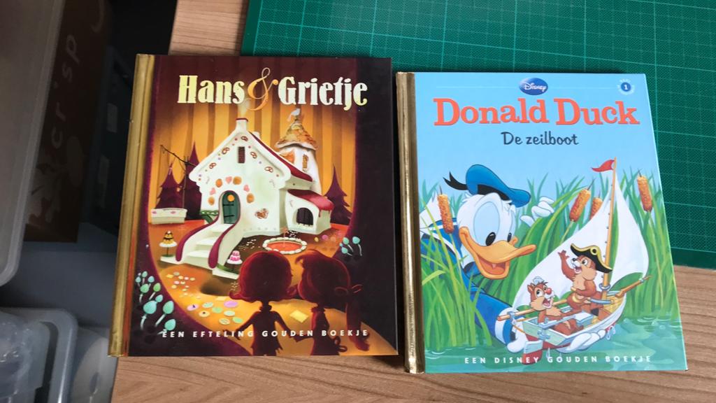 Gouden boekjes donald duck en hans en grietje, Ophalen of Verzenden, Gelezen, Fictie algemeen
