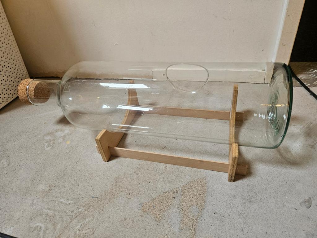 Decoratie vaas met standaard, Ophalen, Gebruikt, Overige kleuren, Glas