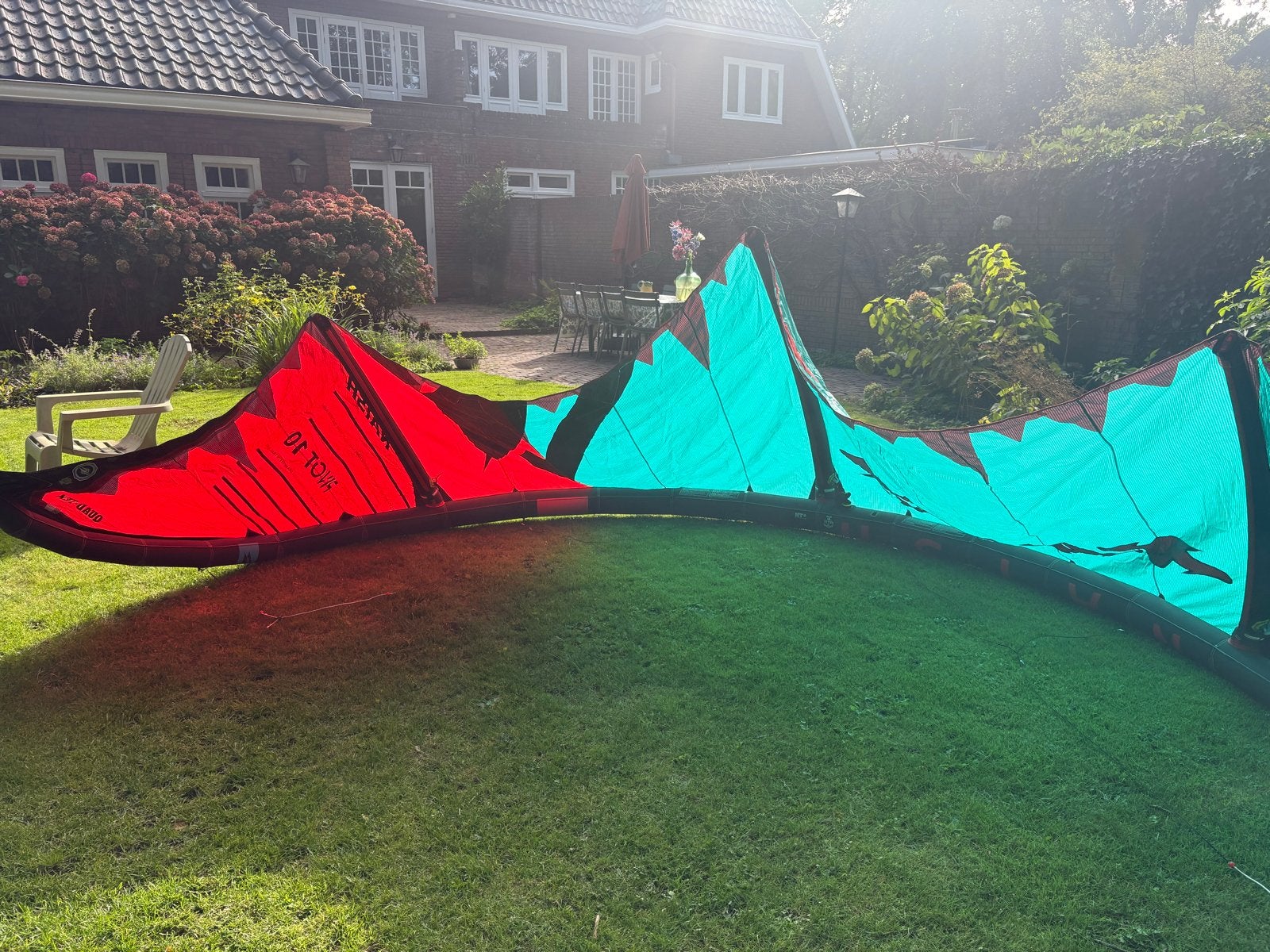 Naish Pivot 10m² kitesurf kite uit 2019, Gebruikt, 10 m², Geen board, Ophalen of Verzenden