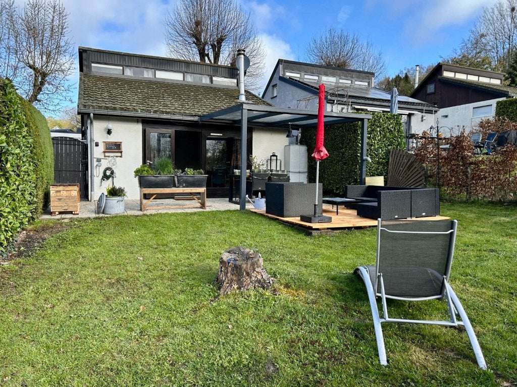Zuid-Limburg 4-persoons bungalow omheinde tuin 120 m2 BBQ, Eigenaar