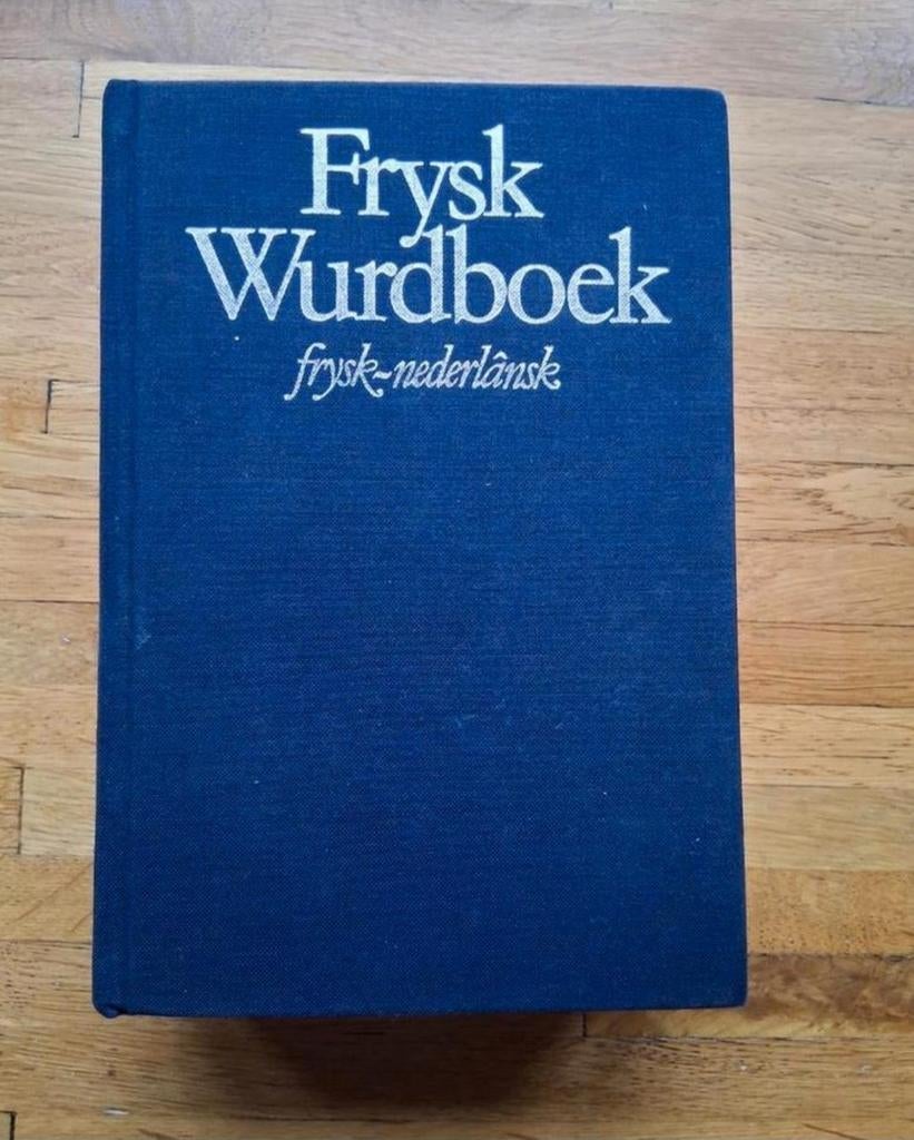 Frysk Wurdboek
Fries Nederlands
/ Frysk-Nederlansk, Ophalen of Verzenden, Zo goed als nieuw, Overige uitgevers, Nederlands
