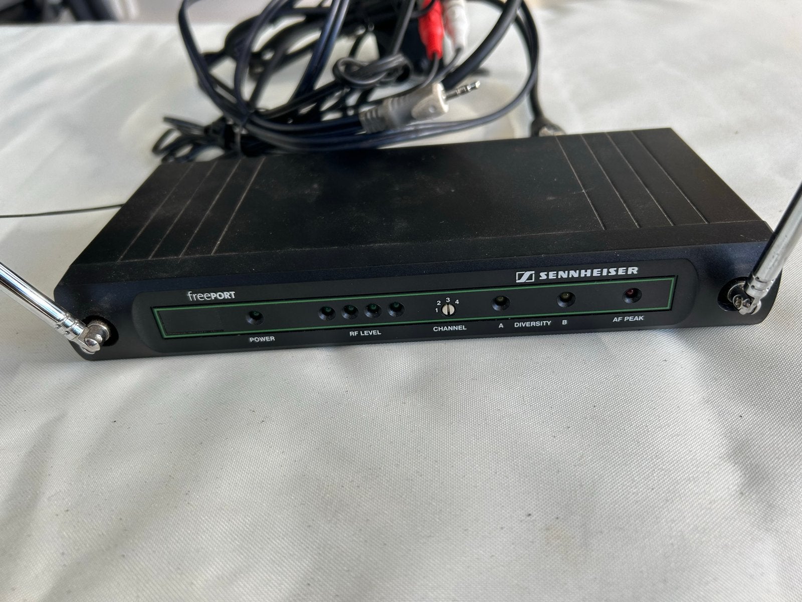 Sennheiser FreePort Draadloze Microfoon Ontvanger EM 1-E, Ophalen of Verzenden, Gebruikt, Overige typen, Draadloos