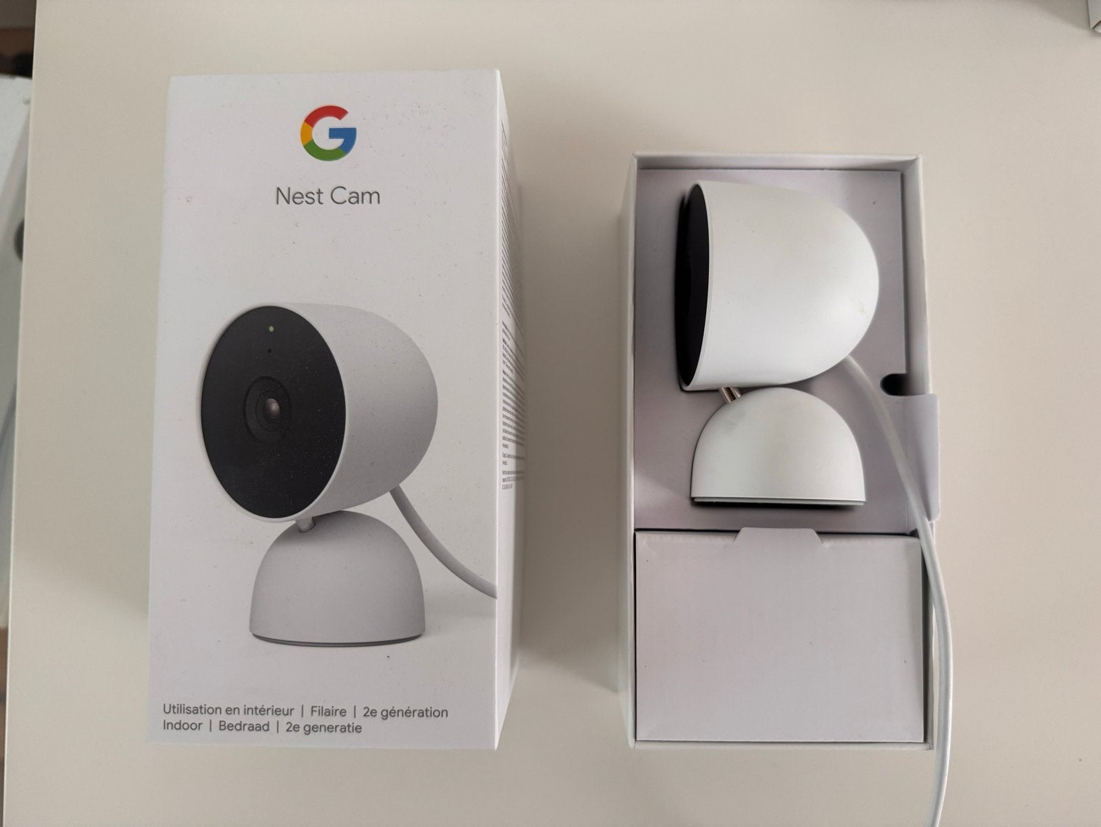 Google Nest Cam Indoor (2e generatie) - Uitstekende staat, Ophalen of Verzenden, Zo goed als nieuw, 250 meter of meer, Camera