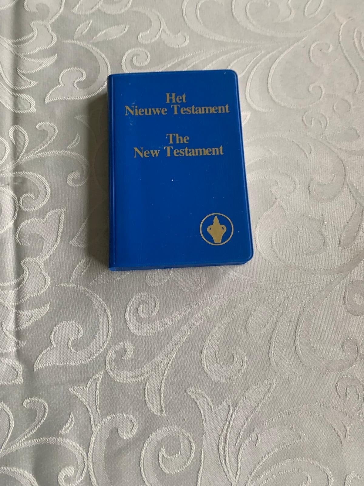 Het Nieuwe Testament - The New Testament (Blauw), Ophalen of Verzenden