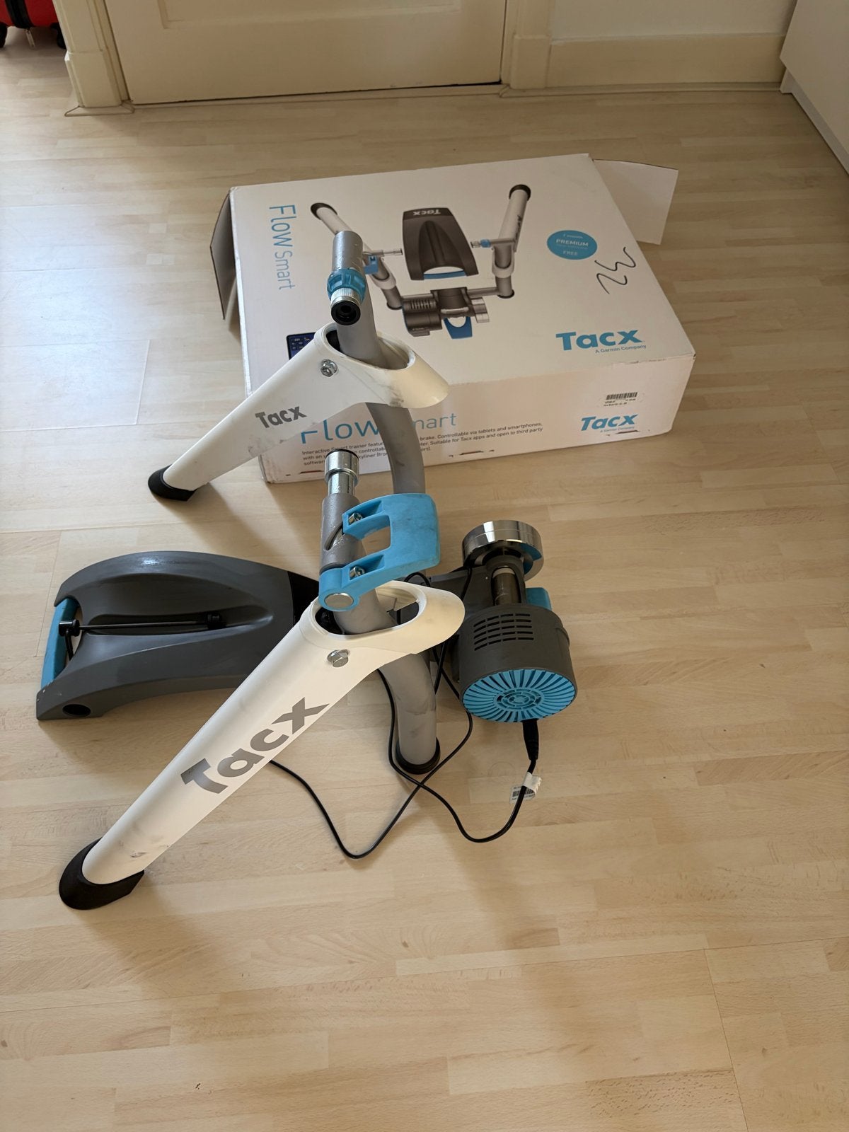 Tacx Flow Smart fietstrainer - Zo goed als nieuw, Sport en Fitness, Ophalen of Verzenden, Zo goed als nieuw, Overige typen