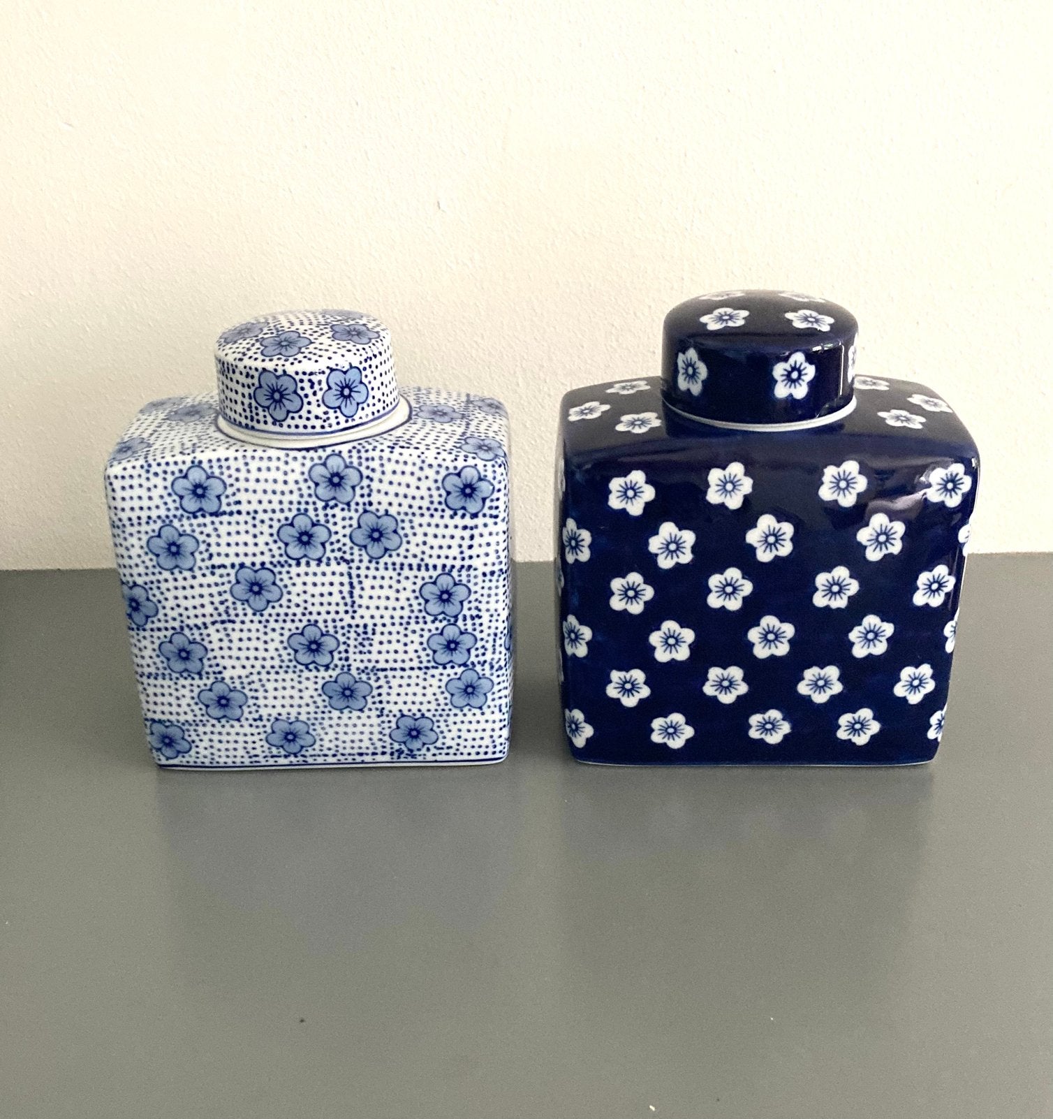 2x voorraadpot mt deksel Clayre en Eef blauw wit bloemmotief, Overige merken, Overige typen, Nieuw, Ophalen of Verzenden