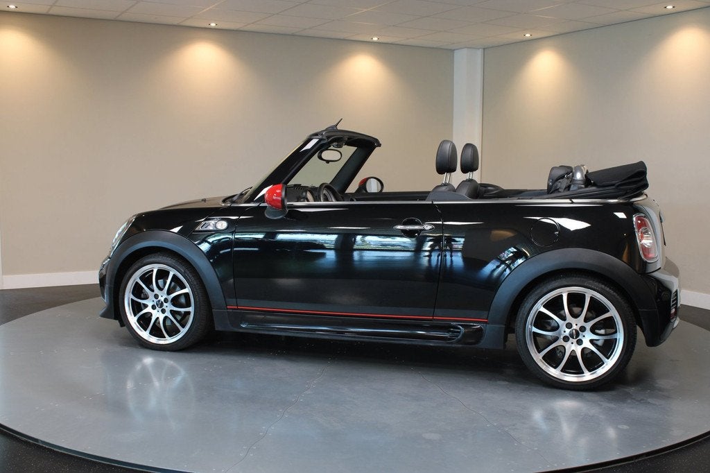 Mini Cabrio 1.6 Cooper S *JCW Pack* 184Pk|Leer|Stoelverw.|Na, Auto's, Mini, Voorwielaandrijving, Gebruikt, 4 cilinders, Cabriolet