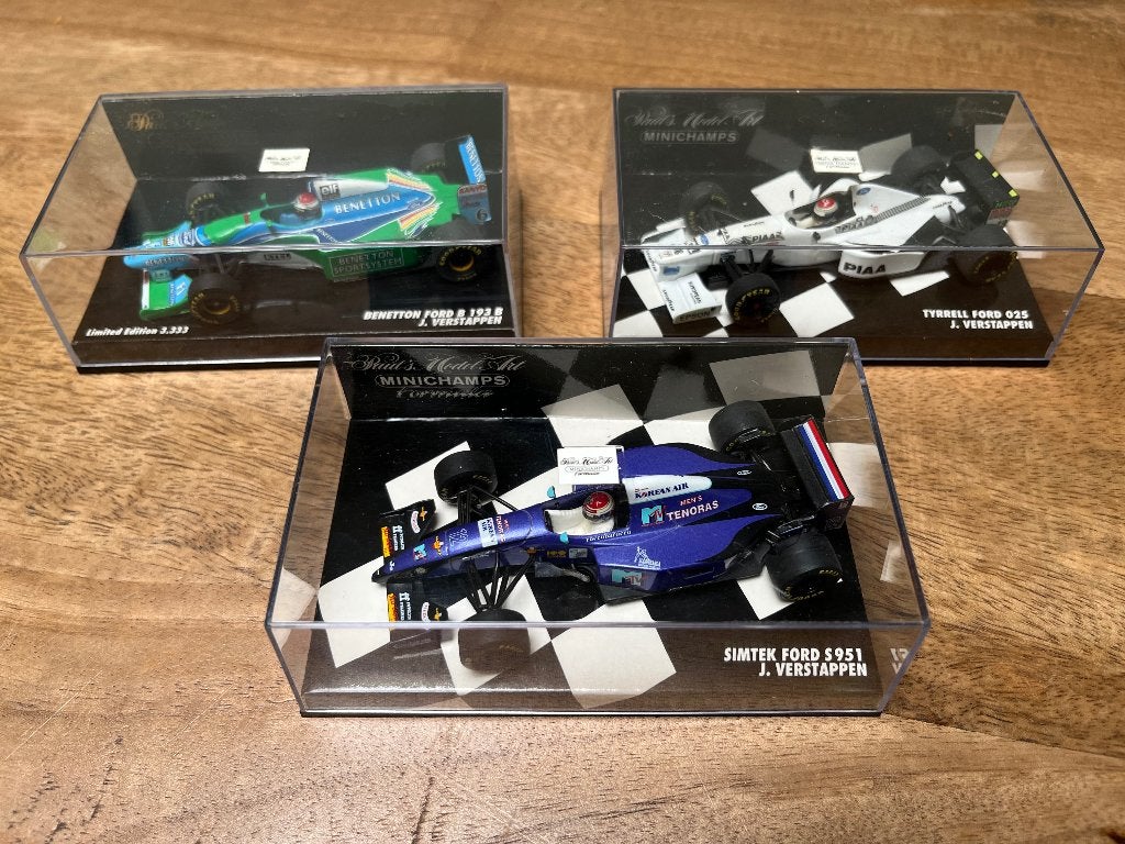 3x Jos Verstappen F1 Minichamp 1:43, Ophalen of Verzenden, Zo goed als nieuw, Auto, MiniChamps
