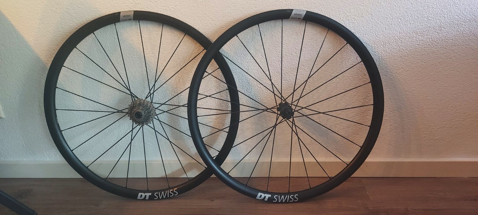 DT Swiss E1800 Spline 30mm, Fietsen en Brommers, DT Swiss, Nieuw, Aluminium, Racefiets
