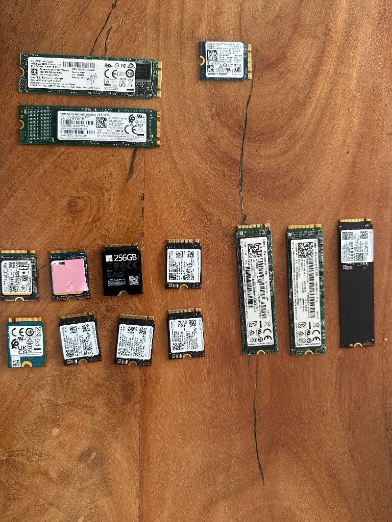 partij 14x SSD 1x 128gb en 13x 256gb M2-sata NVMEzie foto's., Computers en Software, Harde schijven, Ophalen, Intern, Gebruikt