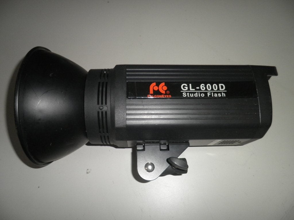 falcon eyes gl600d flitser, Gebruikt, Falcon Eyes, Dimbaar, Ophalen of Verzenden