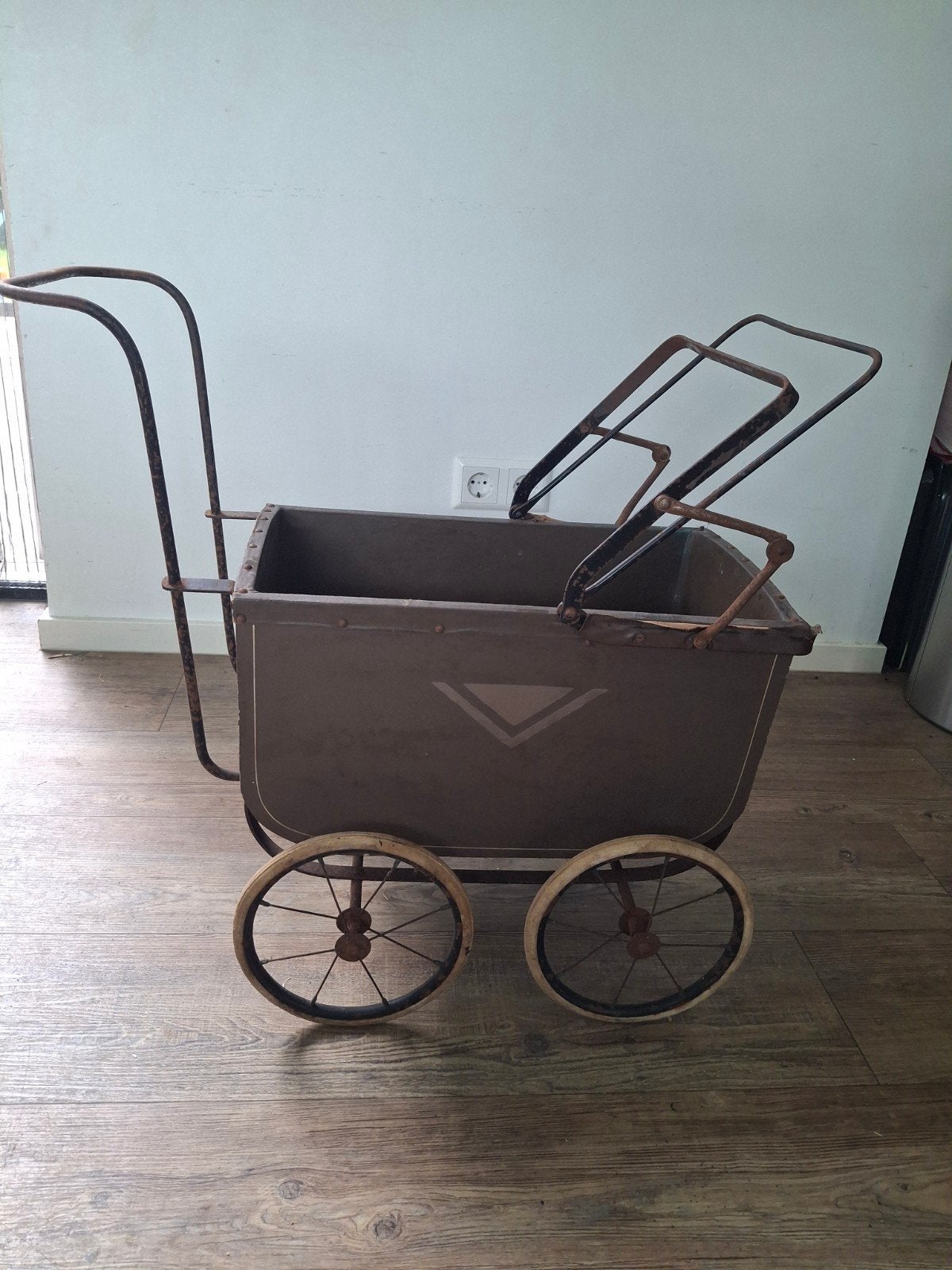 Antieke Poppenwagen - Vintage Decoratie, Ophalen, Gebruikt, Kinderwagen, Overige merken