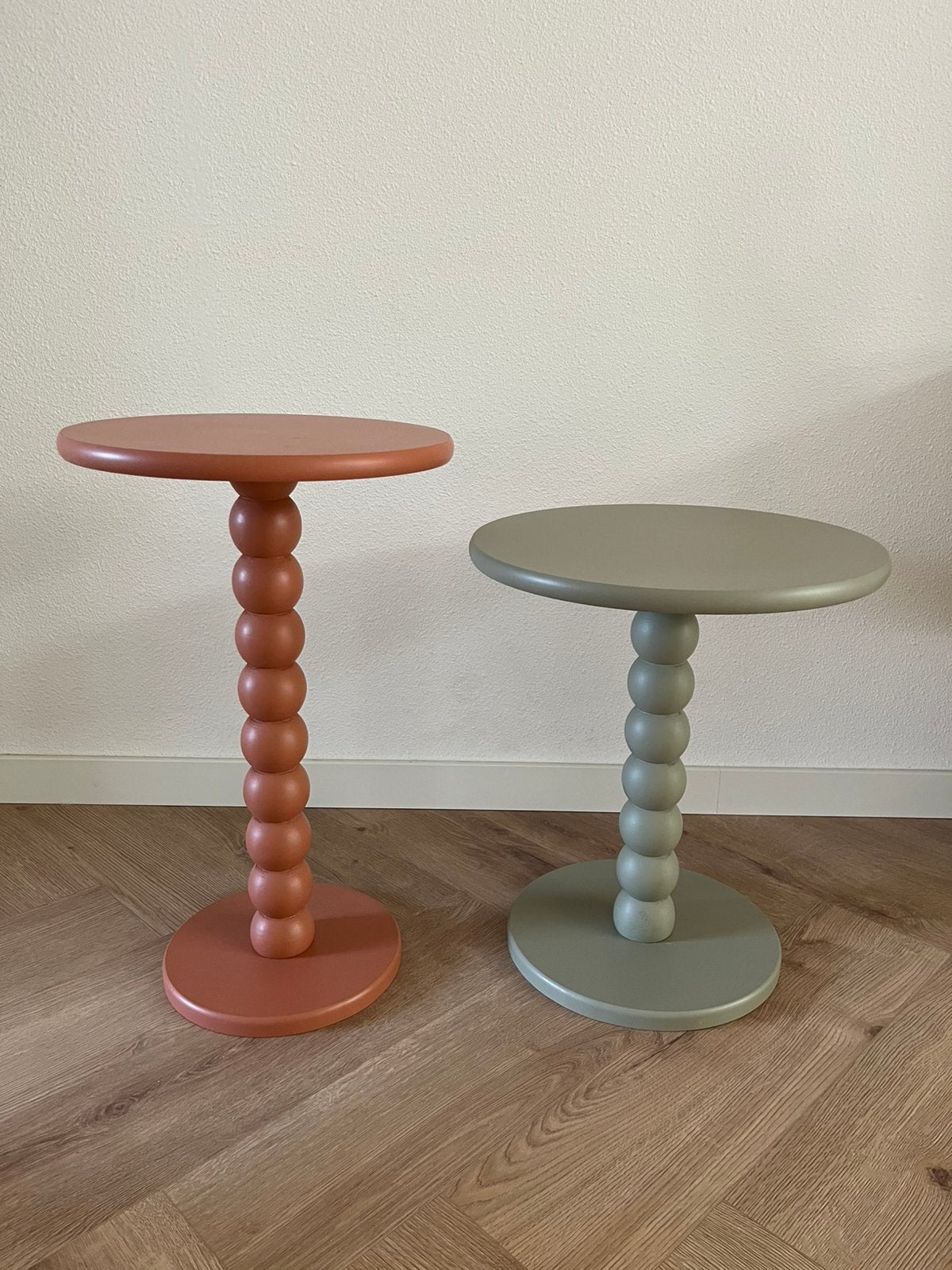 Bijzettafeltje kwantum, 45 tot 60 cm, Minder dan 55 cm, Rond, Ophalen of Verzenden