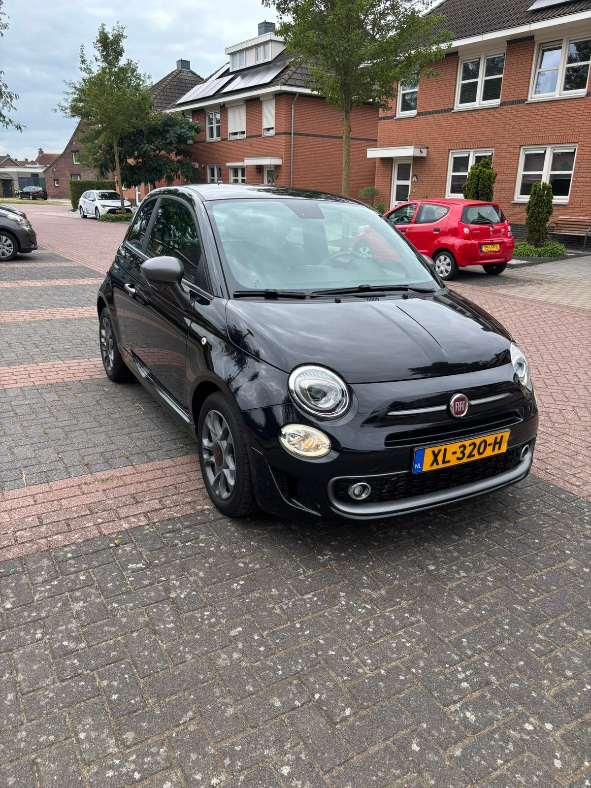 Fiat 500 Twinair Turbo 80pk 2019 Zwart, Auto's, Fiat, Voorwielaandrijving, 31 €/maand, Origineel Nederlands, Handgeschakeld