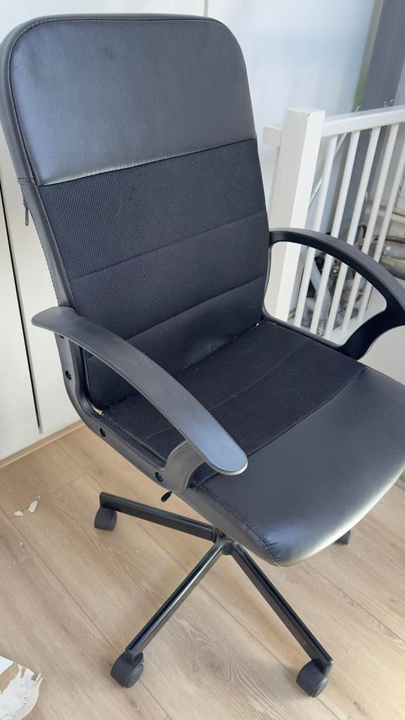 Bureaustoel ikea RENBERGET, Huis en Inrichting, Bureaustoelen, Ophalen, Zo goed als nieuw, Zwart
