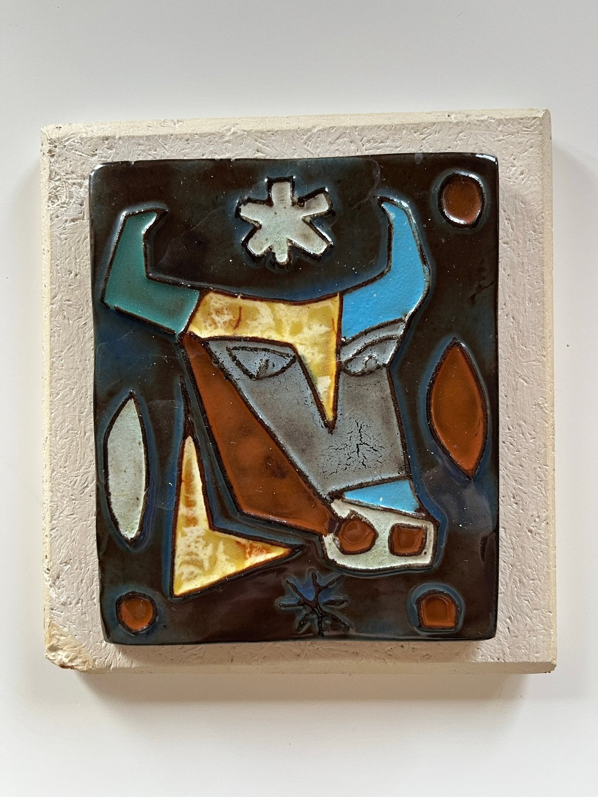 Keramiek tegel stier van Henk Potters, gesigneerd, Minder dan 20 cm, Ophalen of Verzenden, Zoogdier, Wanddecoratie