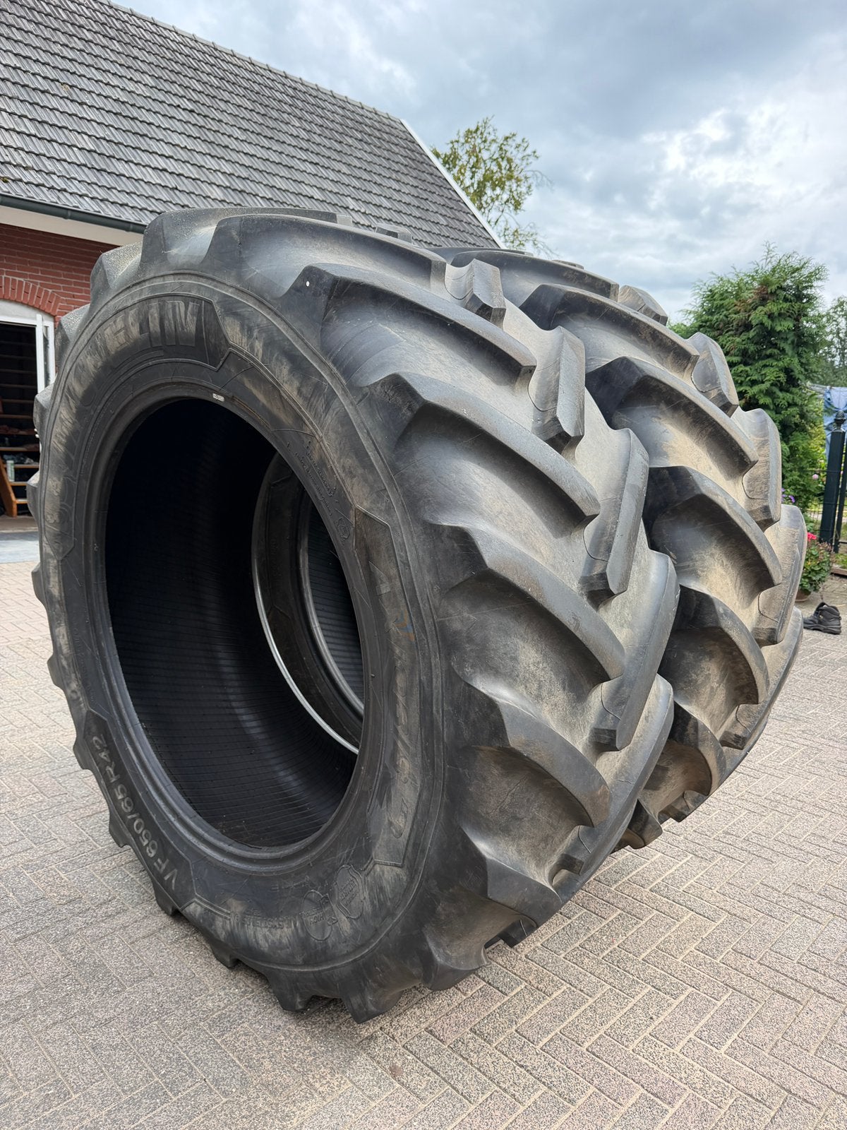 Michelin axiobib VF650/65R42, Ophalen