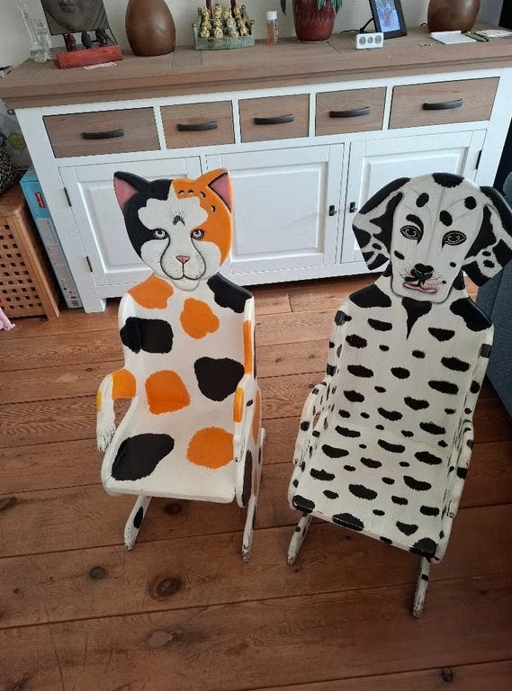 Kinderstoeltjes Kat en Hond massief hout., Ophalen, Zo goed als nieuw, Stoel(en)