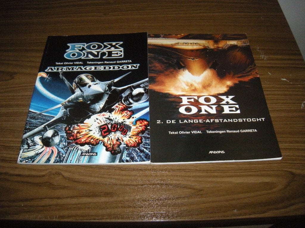 Fox One 2 delen SC, Boeken, Complete serie of reeks, Ophalen of Verzenden, Zo goed als nieuw