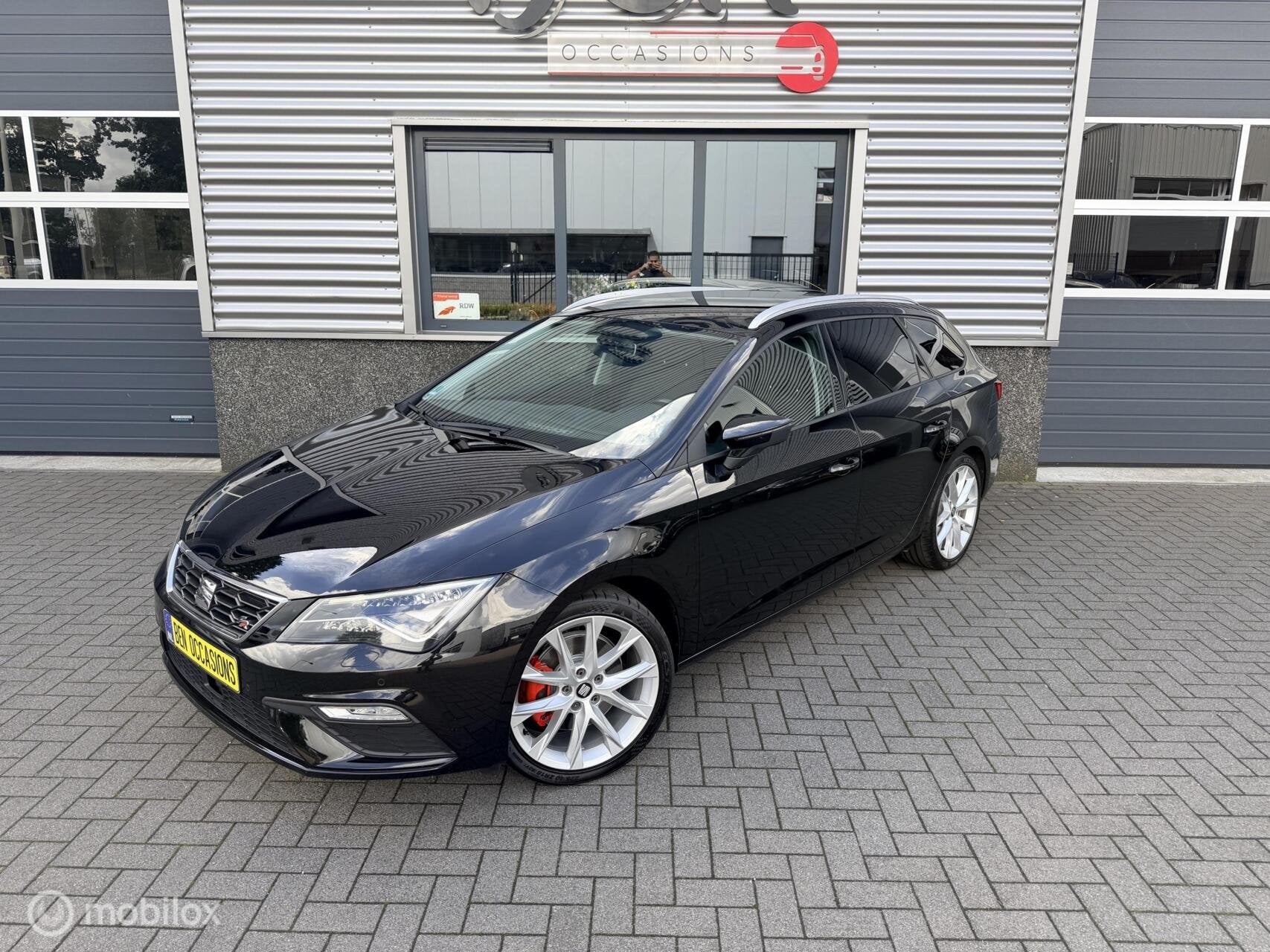 Seat Leon ST 1.8 TSI FR Business Intense 2e Eig TOPSTAAT!, Auto's, Seat, Voorwielaandrijving, Gebruikt, 4 cilinders, Zwart