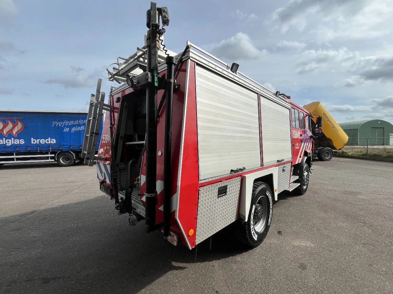 DAF 2300 - 4X4 - 50.000KM - Unique - 40.970 (bj 1991), Auto's, 227 pk, Overige brandstoffen, Bedrijf, Handgeschakeld
