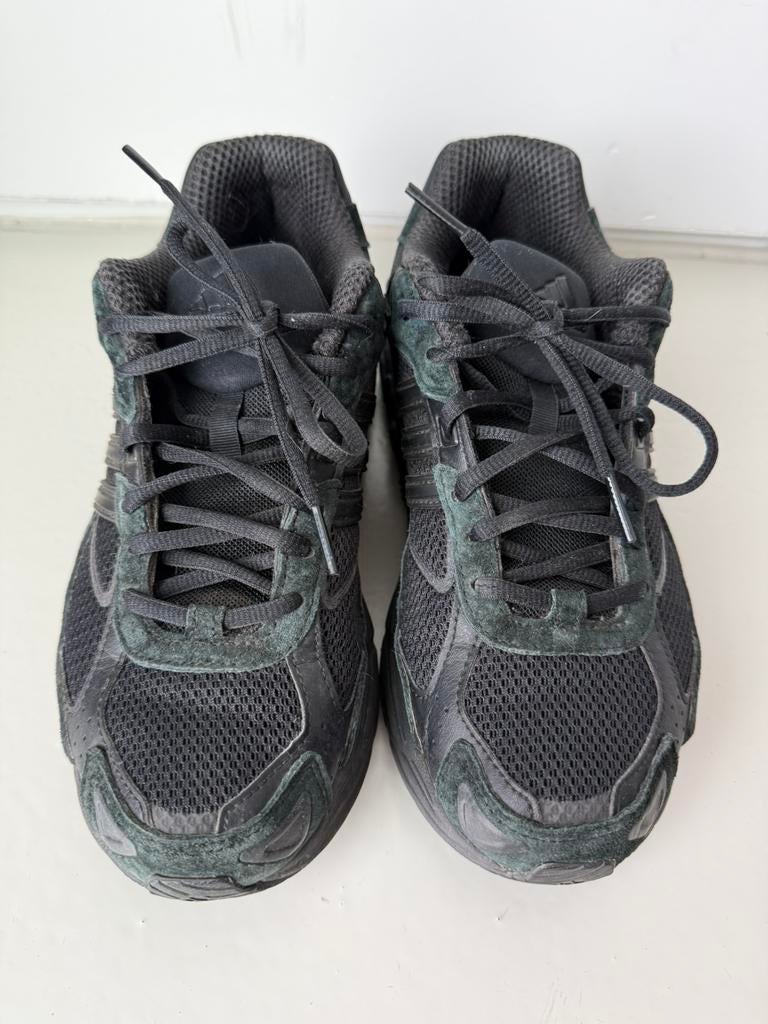 Adidas response CL zwarte sneakers  mt 40, Zwart, Ophalen of Verzenden, Sneakers of Gympen, Zo goed als nieuw